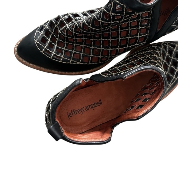 Jeffrey Campbell Black Taggart Boho Booties NWOB Size 7 - Picture 10 of 11